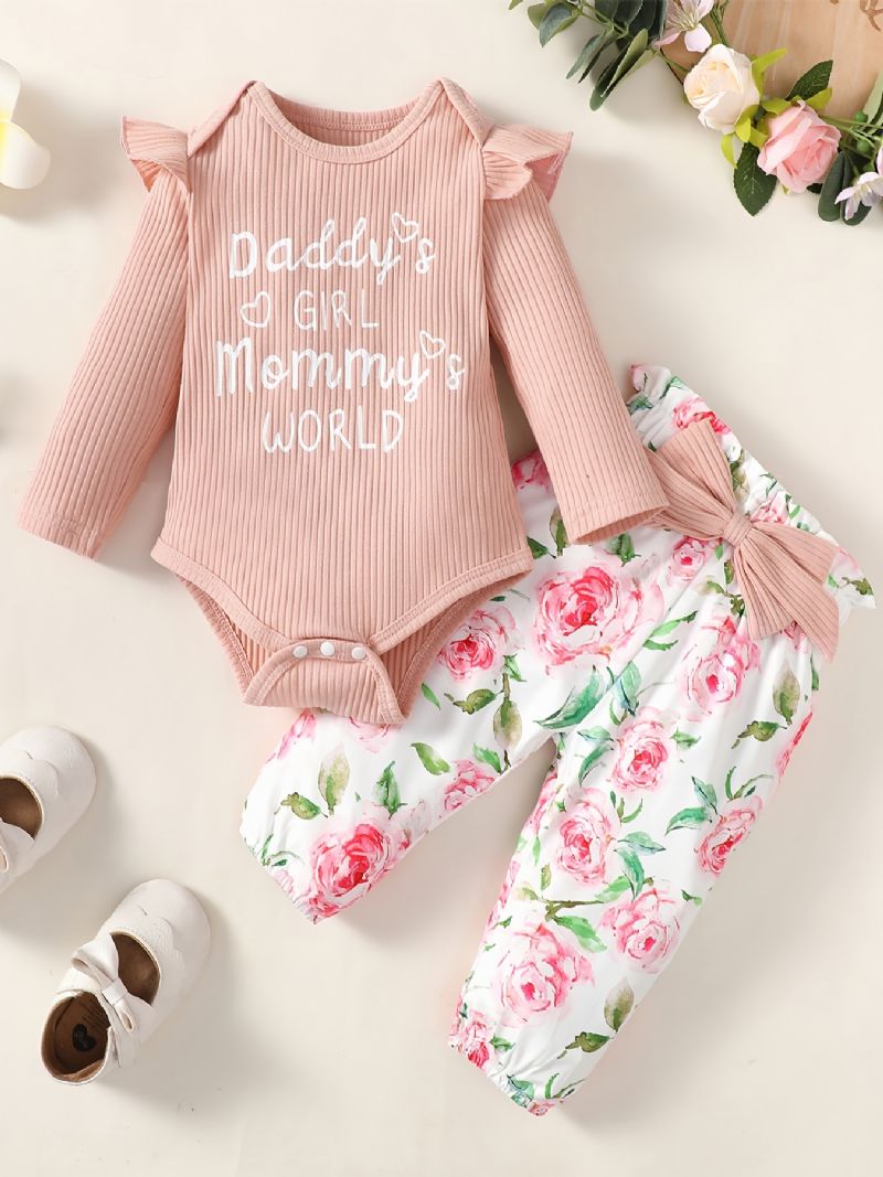 Babypiger Rullesæt Med Flæsede Bogstaver Onesie & Blomsterprint Bukser Med Sløjfe