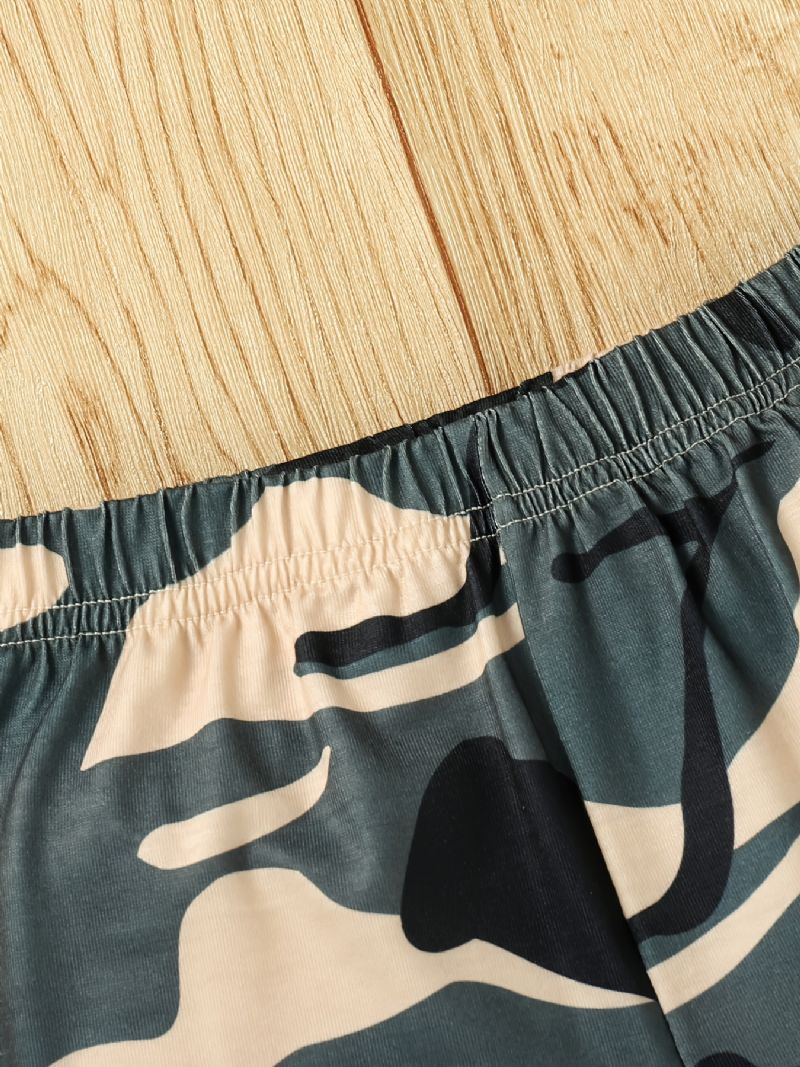 Drenge Letter Print Kortærmet Top + Camo Shorts Sæt Børnetøj