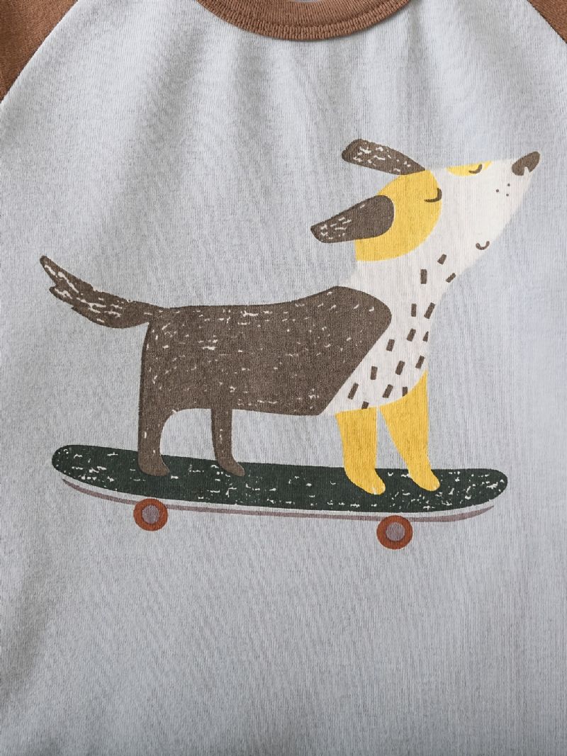 Babypyjamas Familieoutfit Skateboard Hundeprint Med Rund Hals Og Langærmet Top Og Bukser Sæt Til Drenge Piger Børnetøj