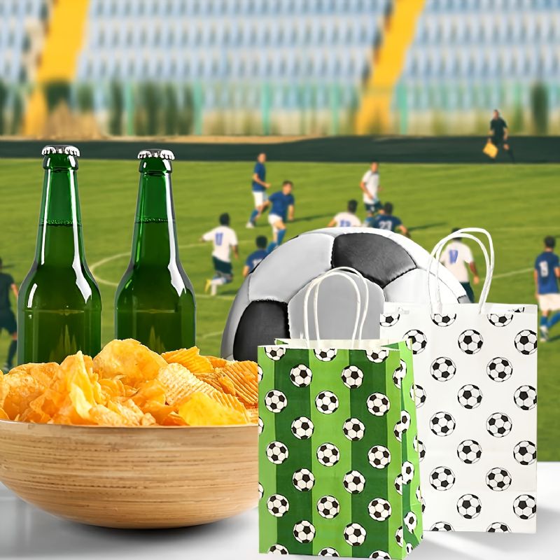 6 Stk Fodbold Mønster Goodie Bags Papir Snack Gaver Tasker Slikposer Med Håndtag Party Favoriserer Handelstasker Til Drenge Piger Temafest Fødselsdagsartikler